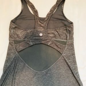 Lululemon tank
